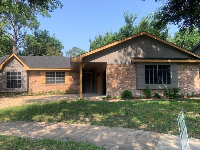 property at 5663 Bent Bough Ln