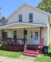 2679 Cherry St in Erie, PA - Building Photo