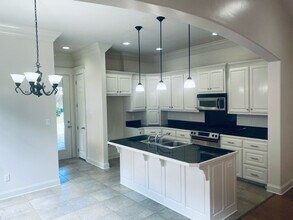 108 Laguna Ln in Lafayette, LA - Building Photo - Building Photo