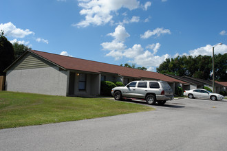 Paradise Apartments in Ocala, FL - Building Photo - Building Photo