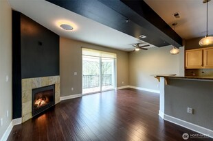 19102 20th Dr SE in Bothell, WA - Building Photo