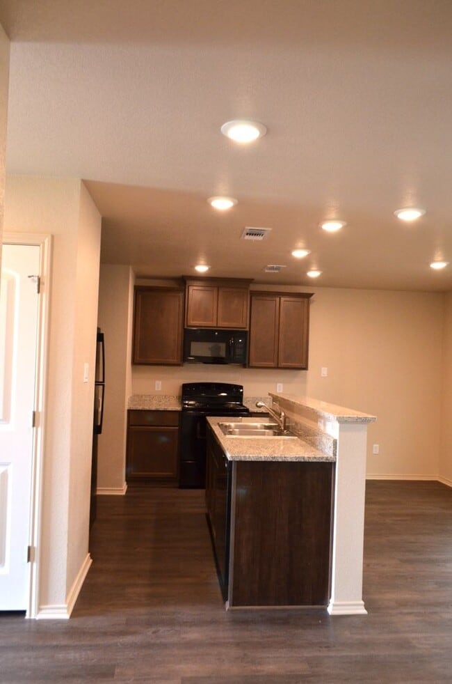 1709 Montell St in Copperas Cove, TX - Building Photo - Building Photo