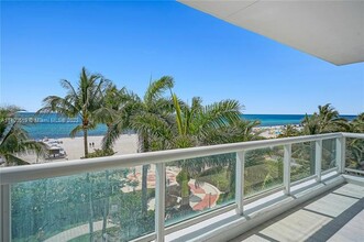 4201 Collins Ave, Unit PH2602 in Miami Beach, FL - Foto de edificio - Building Photo
