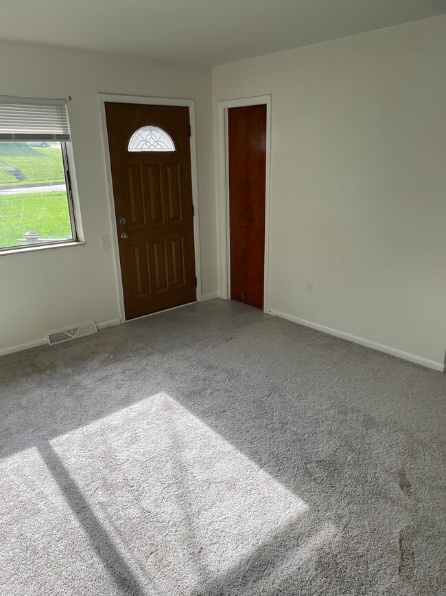 332 Diane St in Rittman, OH - Building Photo - Building Photo