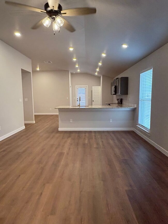 2132 Kokomo Ave in Lubbock, TX - Building Photo - Building Photo