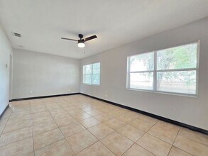 824 N Florence Ave in Lakeland, FL - Building Photo - Building Photo