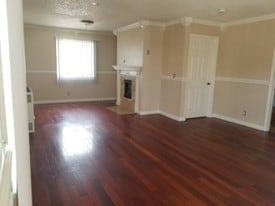 317 E 80th St Apartments