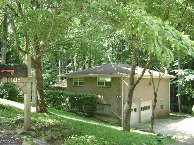 property at 1415 Bubbling Creek Rd NE