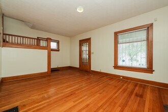 1242 Wilson Dr in Dayton, OH - Building Photo - Building Photo