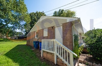 1122 Fiske St in Durham, NC - Building Photo - Building Photo