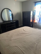 1 Southchase Area in Orlando, FL - Building Photo