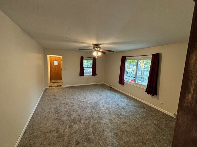 property at 812-811 11th Ave