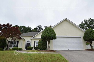 960 Soaring Dr NE in Marietta, GA - Building Photo