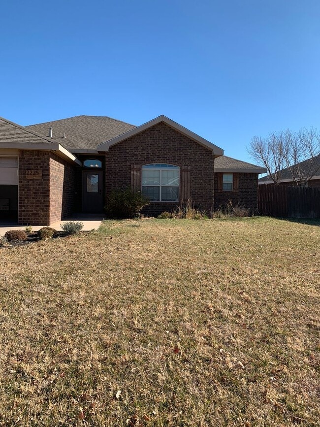 property at 2225 Jadyn Ln