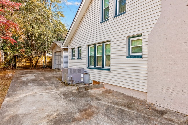 113 Ruth St in Fayetteville, NC - Building Photo - Building Photo