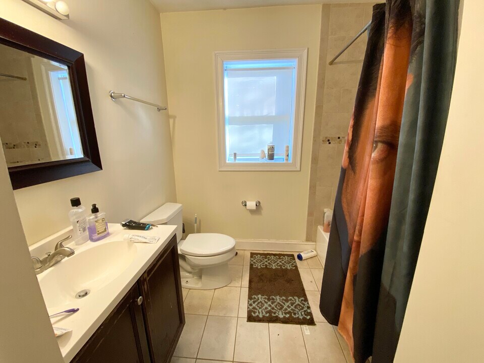 128 Hillside St, Unit 2 in Boston, MA - Building Photo