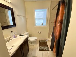 128 Hillside St, Unit 2 in Boston, MA - Building Photo - Building Photo