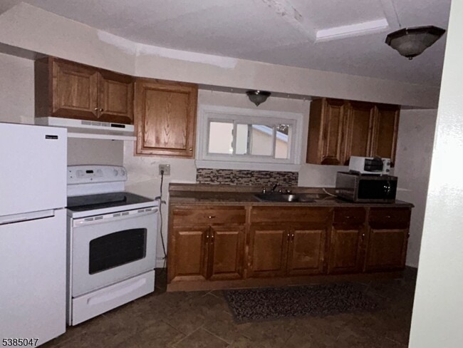 57 Main St in Stanhope, NJ - Building Photo - Building Photo