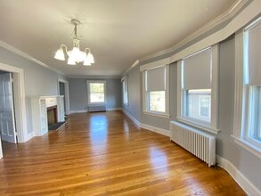 171 Albert St in Torrington, CT - Building Photo - Building Photo