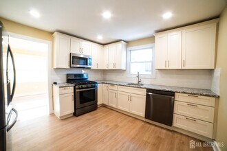 341 David St in South Amboy, NJ - Building Photo - Building Photo