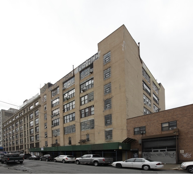 8-10 Grand Ave in Brooklyn, NY - Building Photo