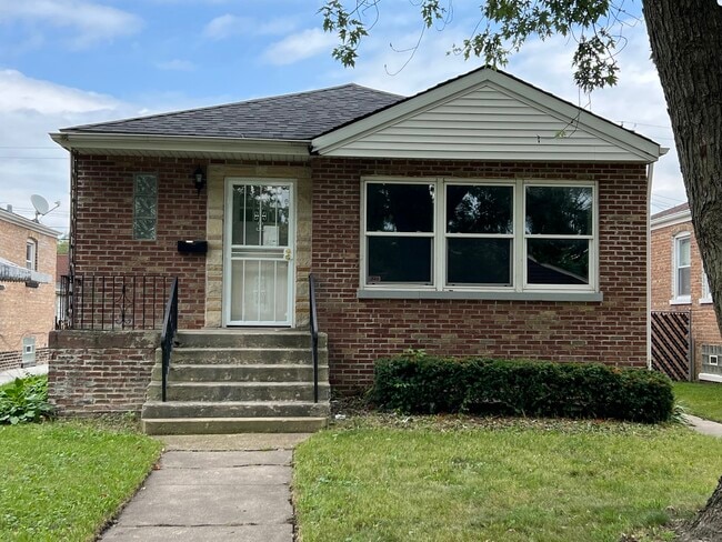 property at 14511 Green St