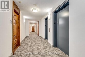 5 Michael Power Pl in Toronto, ON - Building Photo - Building Photo