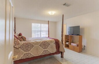 915 Vonna Jo Cir in Pensacola, FL - Building Photo - Building Photo