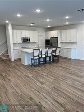 1406 Gopher Ter in Stuart, FL - Foto de edificio - Building Photo