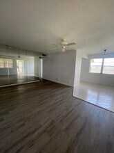 285 Markham M in Deerfield Beach, FL - Foto de edificio - Building Photo