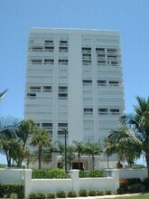 Miramar II Condominium in Jensen Beach, FL - Building Photo - Building Photo