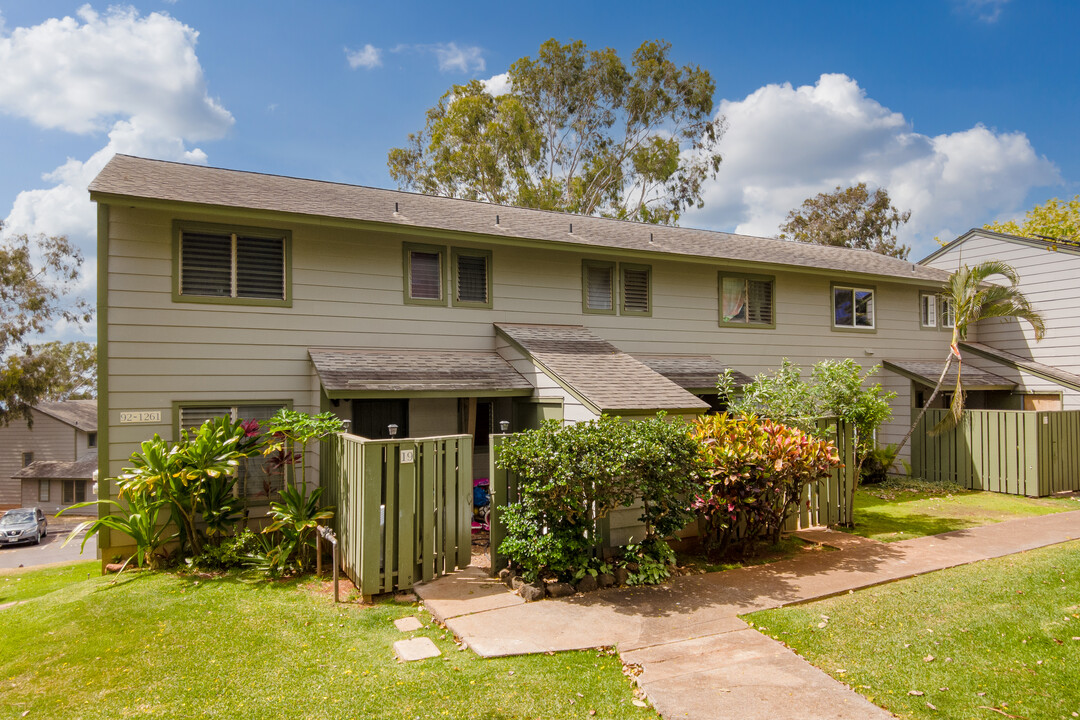 Makakilo Hale I in Kapolei, HI - Building Photo