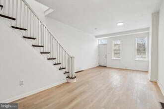 2508 N Sartain St in Philadelphia, PA - Building Photo - Building Photo