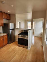 72 Maple St in Bloomfield, NJ - Building Photo - Building Photo