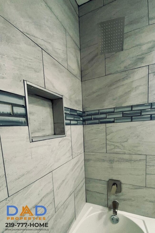 property at 3824 Evergreen St