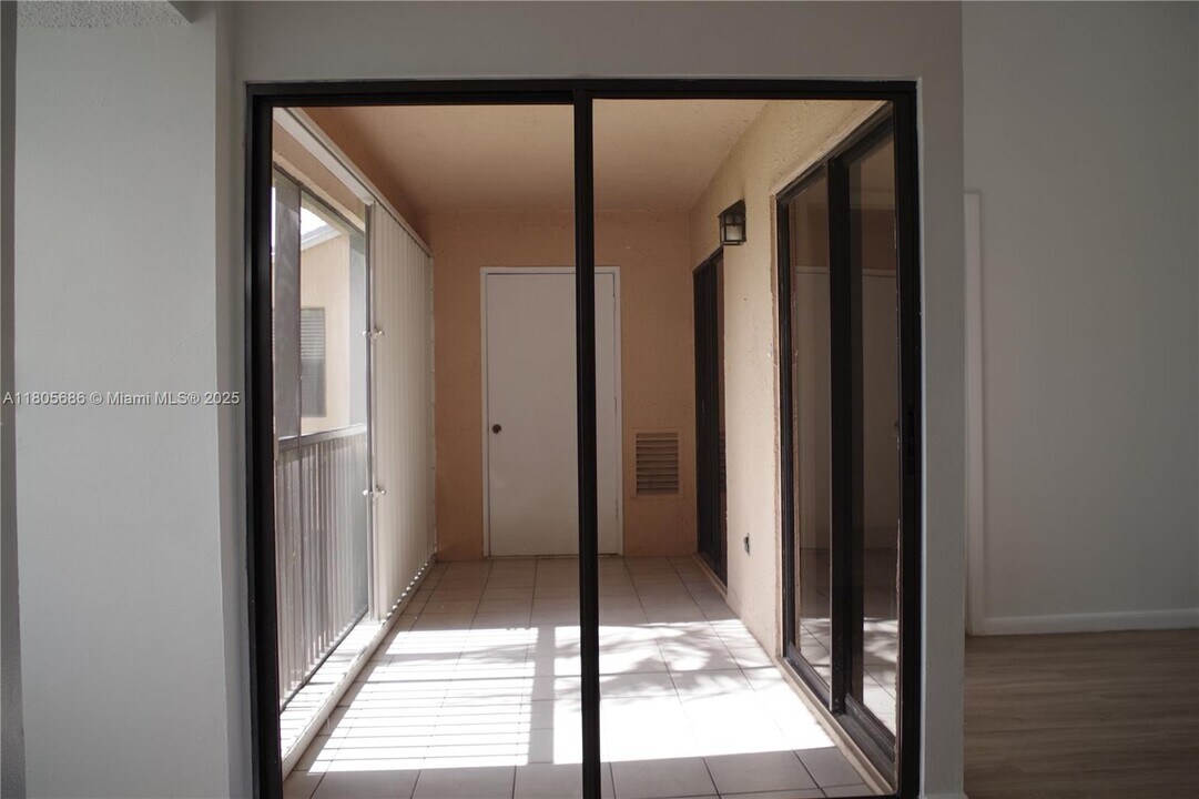 1500 Jefferson Dr in Homestead, FL - Building Photo