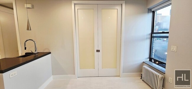 Stanton Street in New York, NY - Building Photo - Building Photo