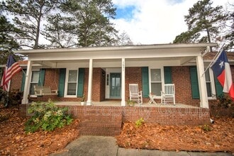1651 Greenock Ave in Fayetteville, NC - Building Photo - Building Photo