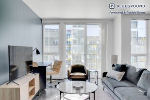 12288 NE 12th Ln in Bellevue, WA - Building Photo