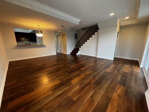 1130 E Colorado St in Glendale, CA - Building Photo - Building Photo