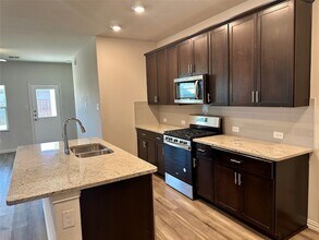 1636 Briar Hunt Dr in Forney, TX - Foto de edificio - Building Photo