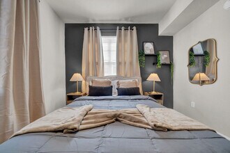 10056 Montague St, Unit SI FL1-ID1475276P in Tampa, FL - Building Photo - Building Photo