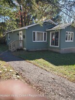 2 Lakeview Terrace in Kerhonkson, NY - Building Photo