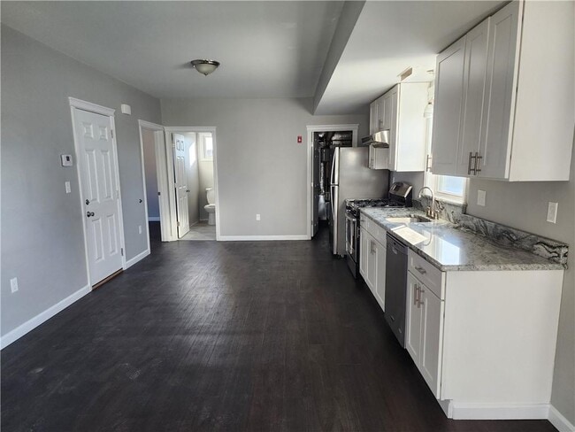 property at 7 Coyle Ave