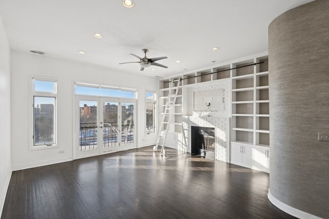 937 N Willard Ct in Chicago, IL - Building Photo - Building Photo