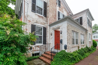 118 N Union St in Lambertville, NJ - Building Photo - Building Photo