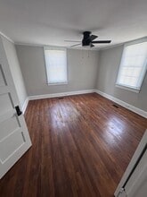 105 Murray Dr in Ninety Six, SC - Building Photo - Building Photo