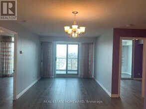 18 Spring Garden Ave in Toronto, ON - Building Photo - Building Photo