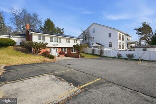 1721 University Blvd W in Silver Spring, MD - Building Photo