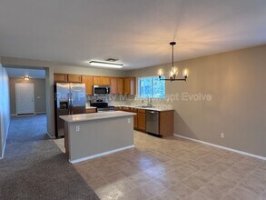 3045 W Silver Sage Ln in Phoenix, AZ - Building Photo - Building Photo